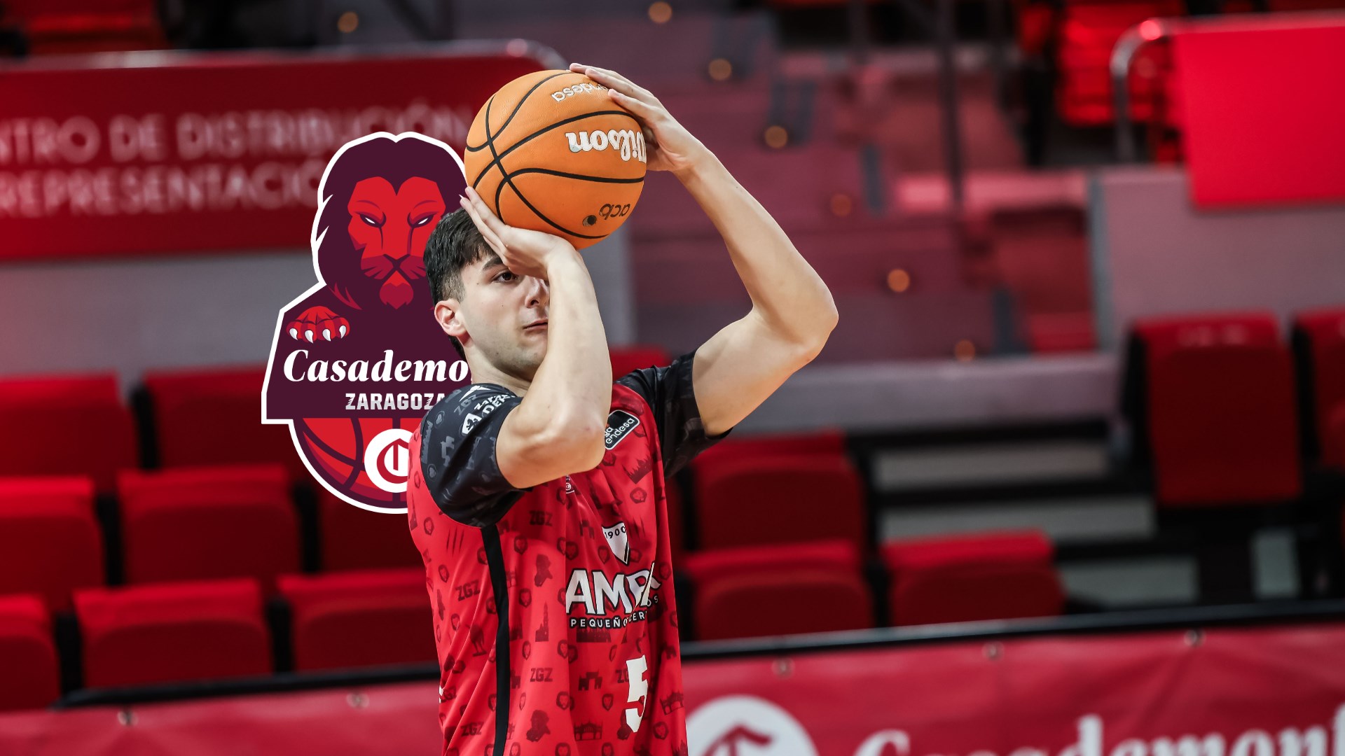 Es el mejor de Casademont Zaragoza en la Liga U22 y abre un debate sobre su situación