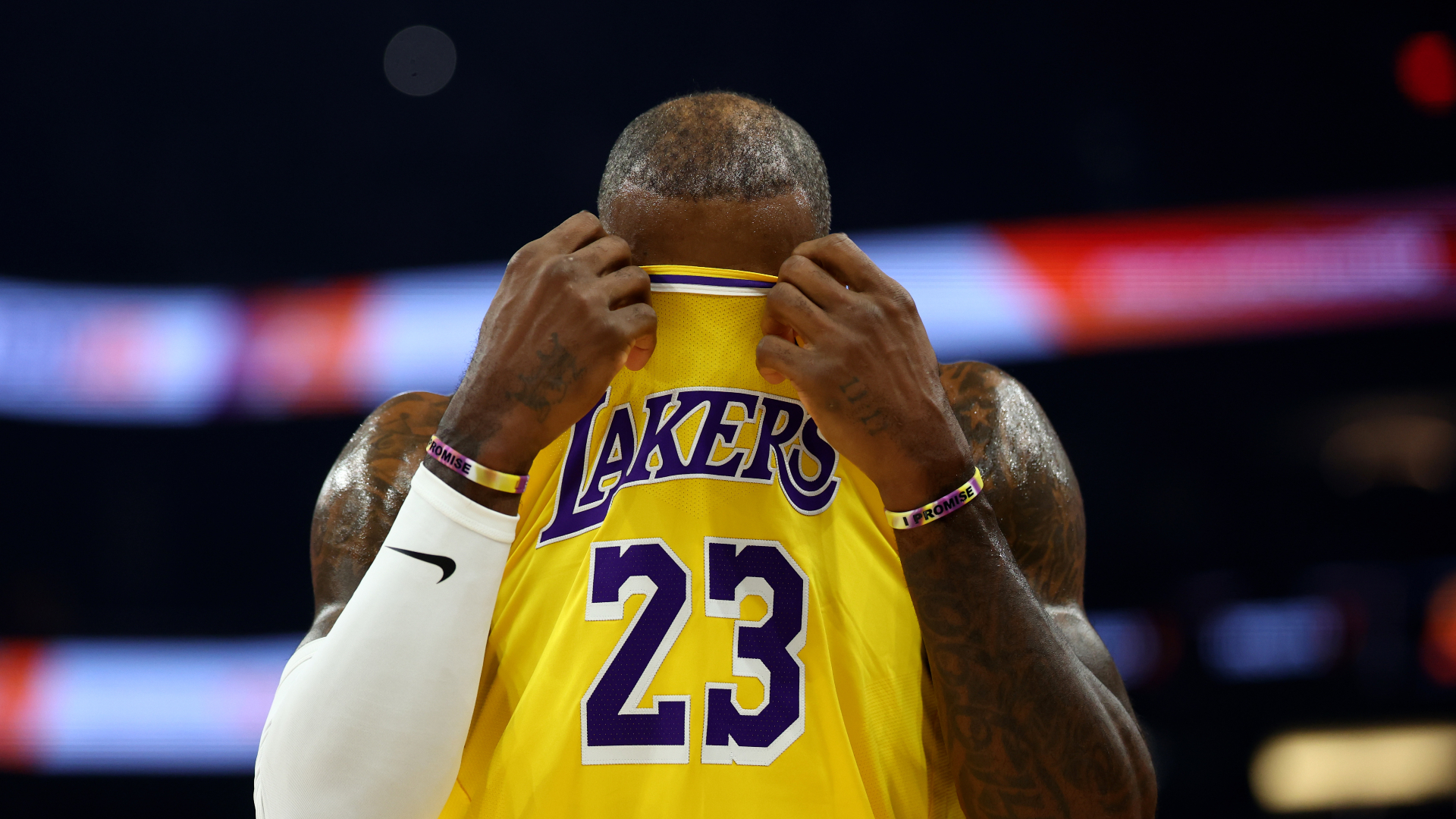 ¿Se desmoronan los Lakers? La estadística defensiva que ha dejado a JJ Redick sin palabras