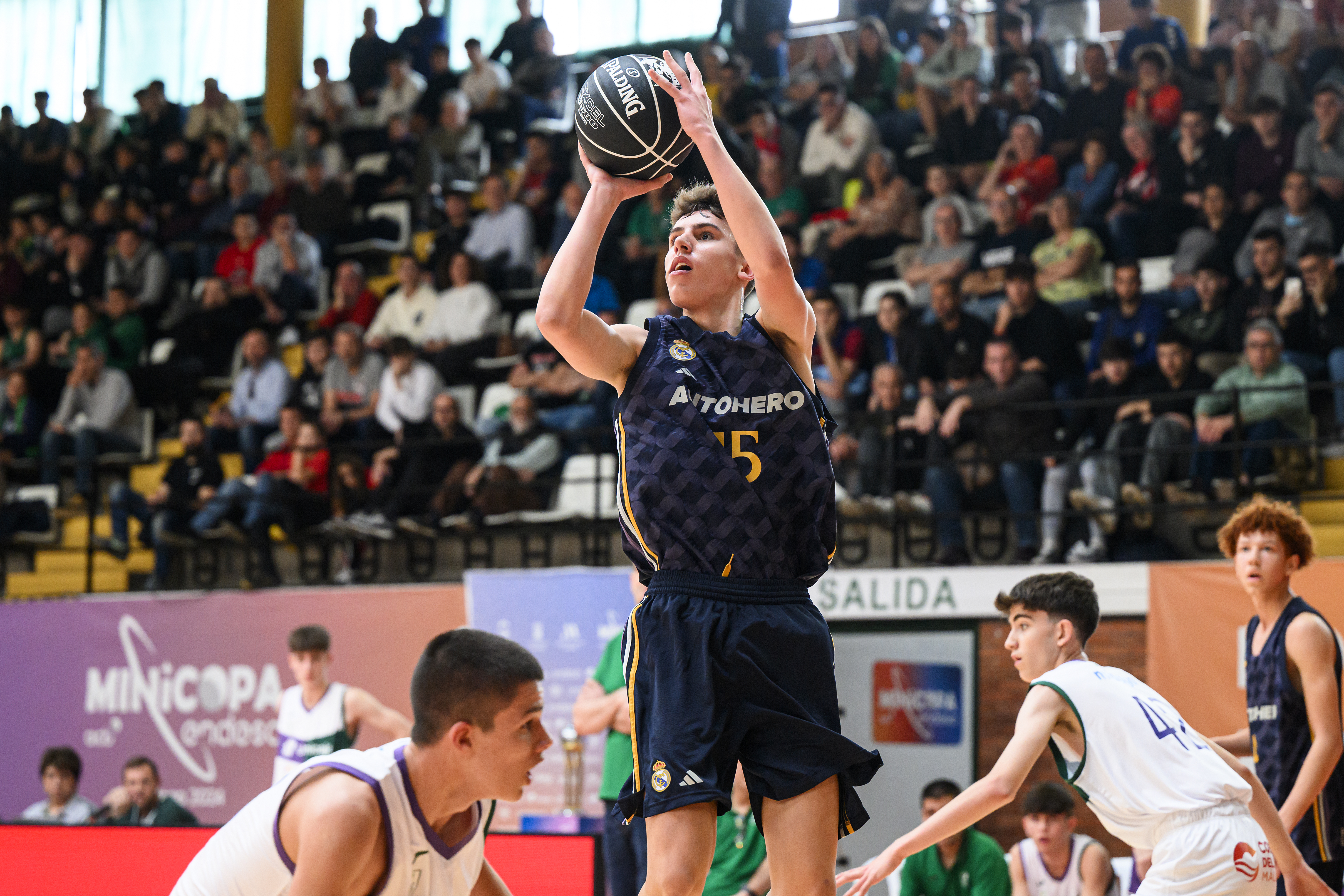 El canterano top del Real Madrid que se convierte en líder de la España U16