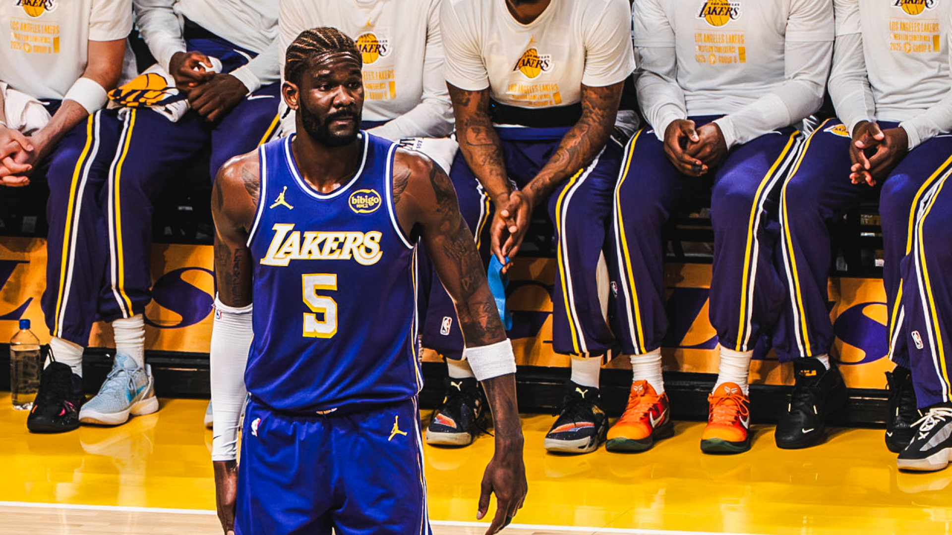 Tras la frustración, Deandre Ayton por fin disfruta en los Los Angeles Lakers