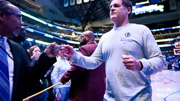 ¿Por qué Mark Cuban vedió a los Mavericks y qué pasará ahora con la franquicia?