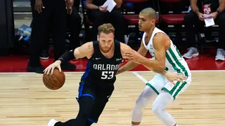 Fenerbahce sigue de cerca a Pangos y Neto, pero hay un tercer base como objetivo