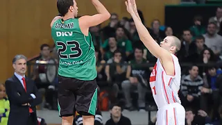 Carl English, cerrado en Cajasol Banca Cívica