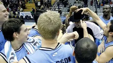 Breogán se exhibe (133 de valoración) ante Planasa. Javi Lucas, MVP