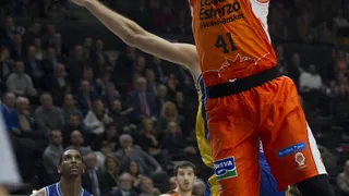 Justin Hamilton, la sorpresa taronja