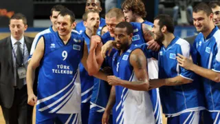 ¡Ligas EXT: Mozgov pone al Khimki líder en Rusia; Deron Williams es el MVP semanal; Sergio Scariolo le gana la partida a Pianigiani y Joakim Noah y Vesely se plantean venir a Europa por el lockout!