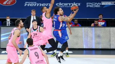 Larkin desquicia al Barça (86-79)