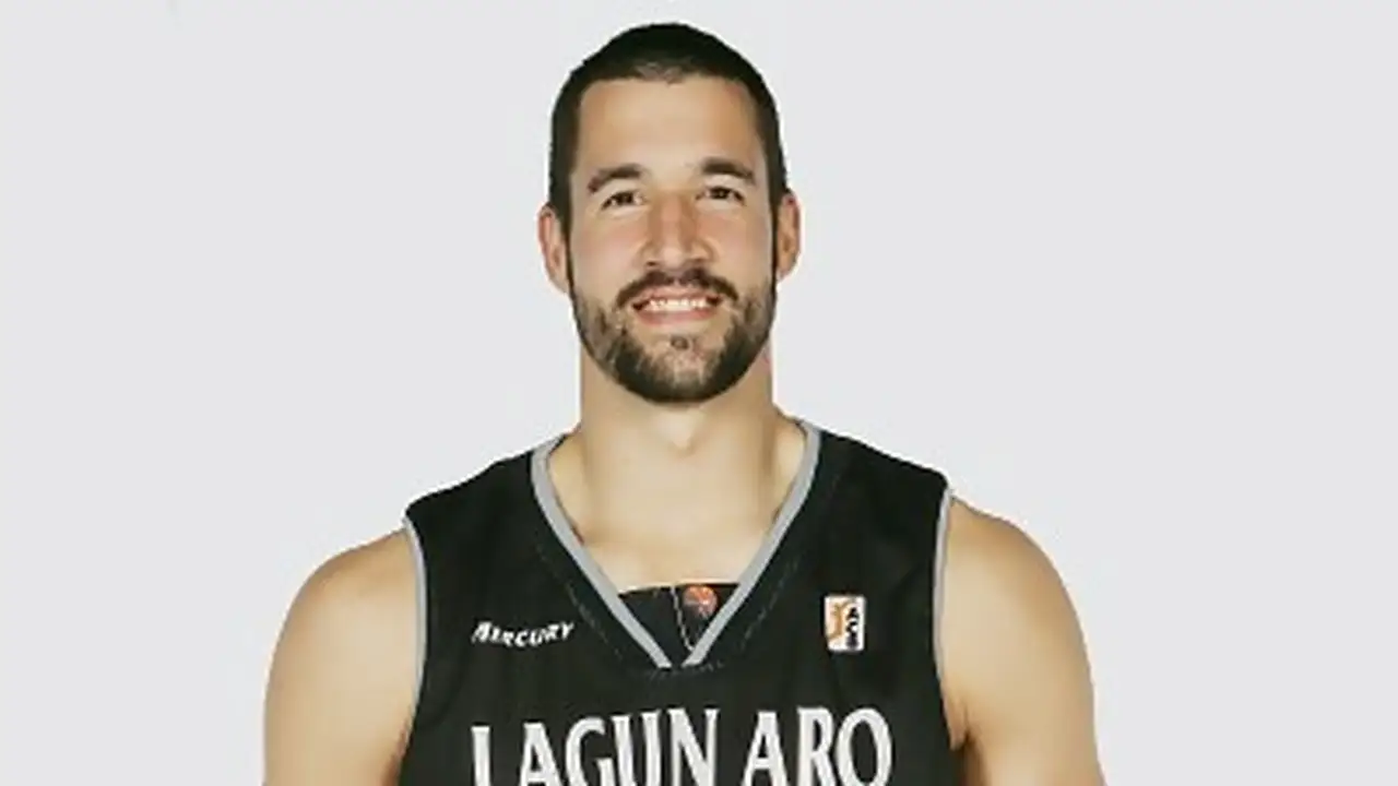 Andy Panko ficha por Lagun Aro Bilbao Basket. Montañez baja por 10 días