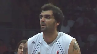 El pívot bosnio, Ratko Varda, dice adiós a la temporada