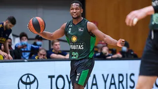 Andrés Feliz se queda en Badalona