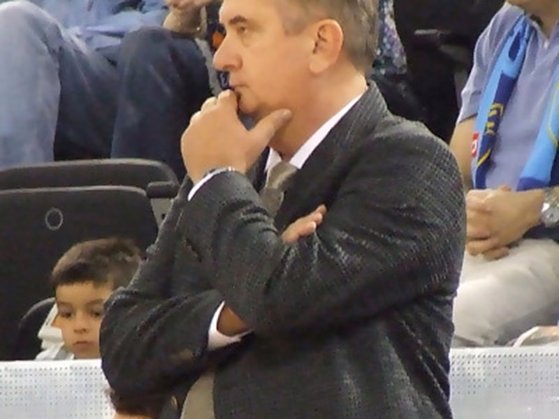 Boza Maljkovic arremete contra FIBA