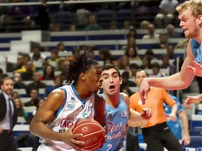 Morris Finley, el anotador que buscaba Tuenti Móvil Estudiantes