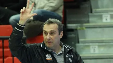 Nymburk y Lukoil retienen su corona; Budivelnik arrebata el cinturón a Azovmash