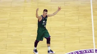 Nemanja Nedovic seguirá dirigiendo la nave malagueña