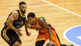 Doornekamp, Green y Sastre dan a Valencia la victoria ante un competitivo Iberostar Tenerife