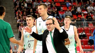 Jordi Martí, director deportivo del Divina S. Joventut, descarta cortar a Diego Ocampo