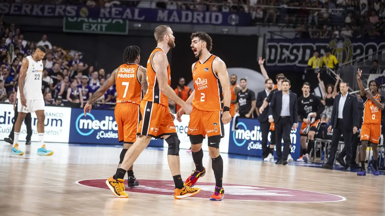 Así queda la plantilla del Valencia Basket para la Euroliga y ACB 2025-26