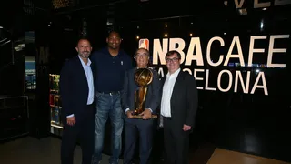 El NBA Café Barcelona abre sus puertas y se convierte en el primero de Europa