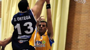 Adecco Plata (J20): CB Prat vence a Aguas de Sousas Ourense y aprieta una lucha por la segunda posición a la que se suma Aurteneche Maquinaria gracias a un gran Ander Ortiz de Pinedo (MVP)