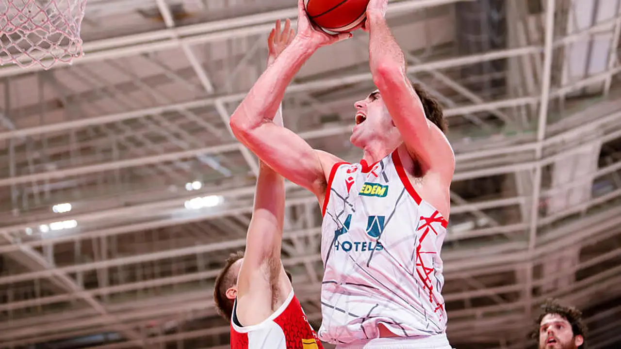 La pintura de Valencia Basket hablará italiano con acento yanki