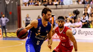 Thad McFadden y el triple le dan la victoria a San Pablo Burgos frente a UCAM Murcia (69-60)