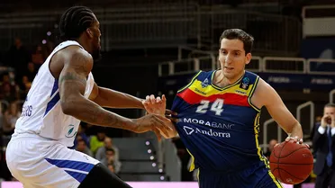 La dupla Ennis-Walker hace historia para Andorra ante el Zenit (86-74)