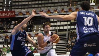 Ni Palencia ni Melilla; caen los líderes. Huskic, MVP en un enorme Peñas