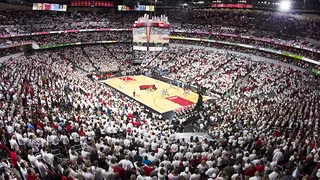 ¿Cuánto cobraría un jugador NCAA siguiendo el modelo NBA?