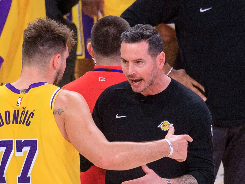 Entre JJ Redick y Luka Doncic, una bronca viral pero “normal”