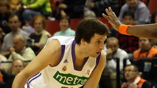 La llegada de Raül López al Euro-Khimki deja al equipo de Scariolo a falta de un pívot para cerrar plantilla