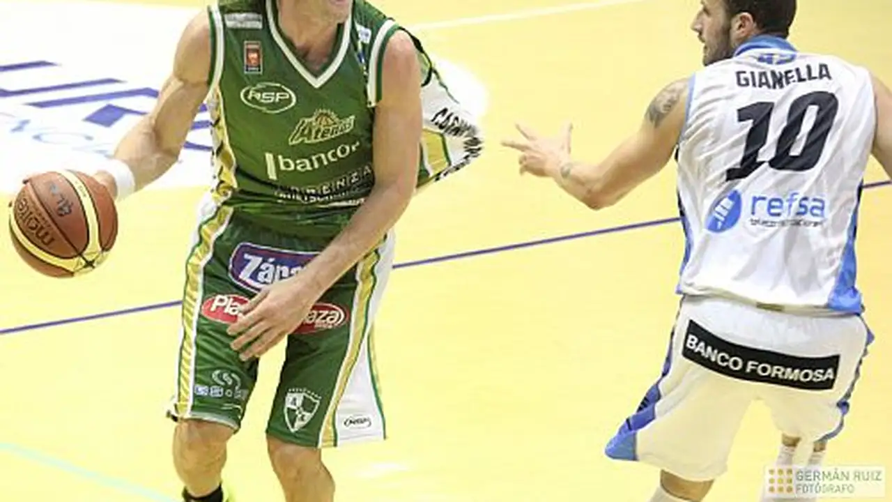 Walter Herrmann, ¿la guinda de Obras Basket para salir campeón en 2014-15?