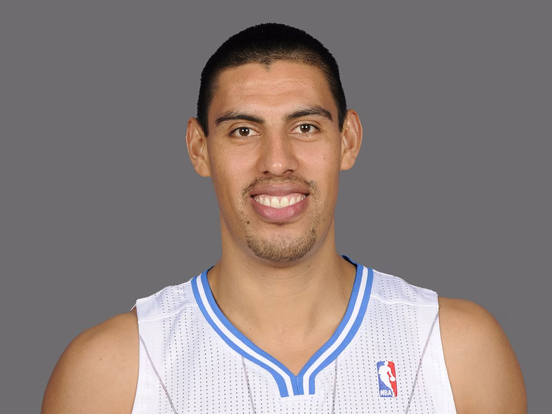 Los Hawks reclaman a Gustavo Ayón y el Barça deberá esperar otro año