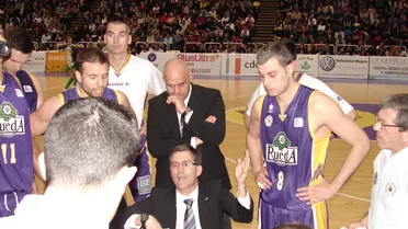 El adiós de Roberto González, ¿el adiós del Blancos de Rueda?