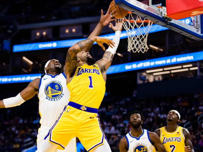 Usman Garuba impacta en su debut con los Warriors