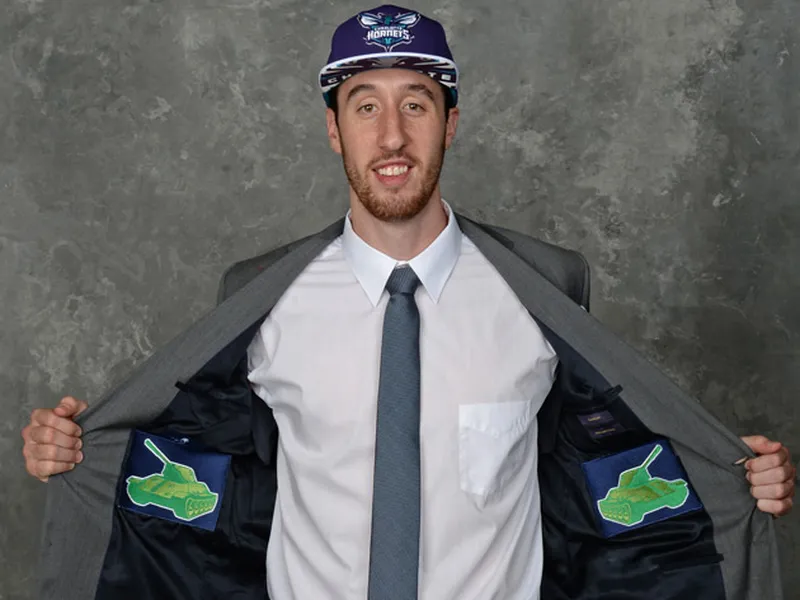 30 Historias NBA: Frank Kaminsky, el universitario fiel