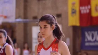 Lucía Martínez se compromete con NJIT para la próxima temporada