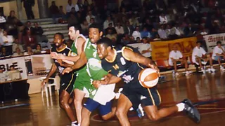 Stevie Johnson cambia Inca por Aqua Mágica