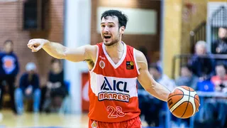 Renovaciones: Laprovittola sigue en Badalona pero Luis Costa, no en Manresa