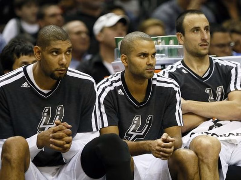 El tiro exterior de los Nets puede con los Heat; La apisonadora de los Spurs