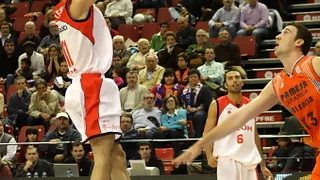 El Manresa anuncia la desvinculación del Tuky Bulfoni y la renovación de Alfons Alzamora