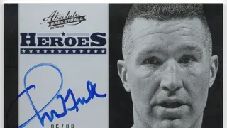 Chris “La Chaqueta Metálica” Mullin vuelve a casa. Será entrenador de St. John’s