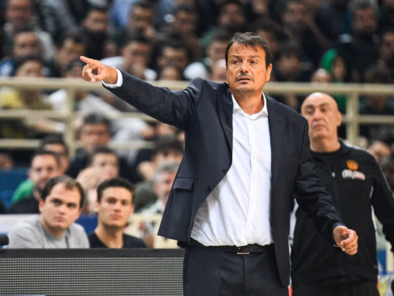 Ataman insatisfecho con su equipo: “Los jóvenes no aportan nada positivo”