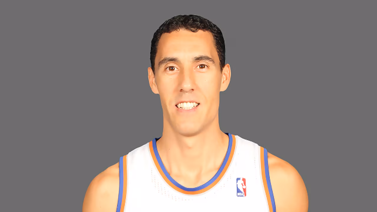 La Noche Americana:  Prigioni orquesta el repaso de NYK a SAS. Popovich da la nota con uno de los cambios más rápidos de la historia. Minnesota toma Denver. B. Roy le da otra oportunidad a su rodilla.