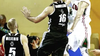 Víctor Claver vuela alto en la VTB: matazo ante VEF Riga (VÍDEO)