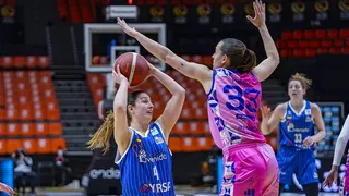 Avenida cumple con lo esperado ganando a Ensino Lugo y pasa a semifinales (82-51)