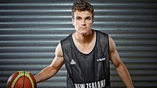 Zoco Internacional: Kirk Penney, Bobby Brown, Kim Tillie, Awudu Abass…