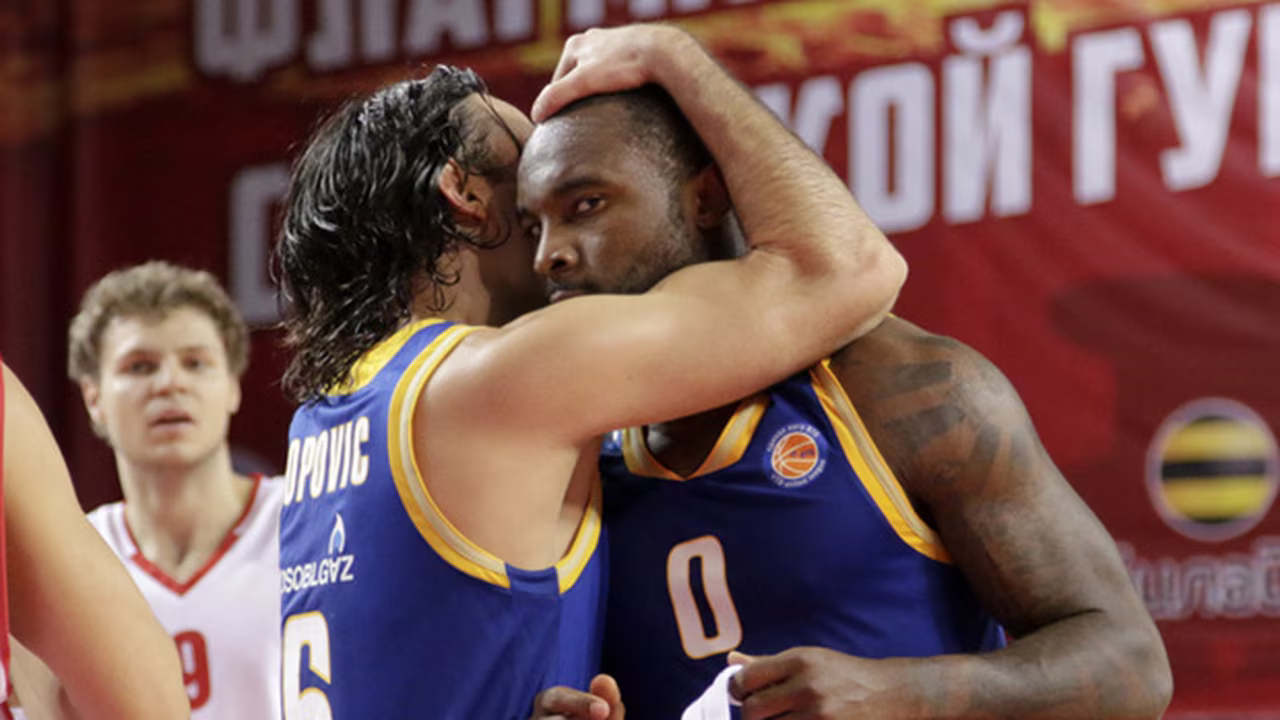Tyrese Rice, otra vez bestia negra del CSKA. Triplazo ganador VIDEO