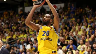 Aparece un nuevo pretendiente para Austin Hollins