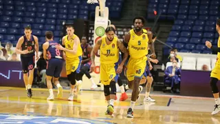 Tyler Dorsey mira, apunta y ejecuta al Real Madrid (86-84)