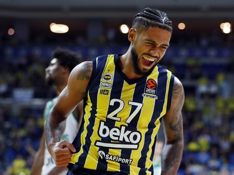 Se lesiona de gravedad una de las estrellas de Fenerbahce